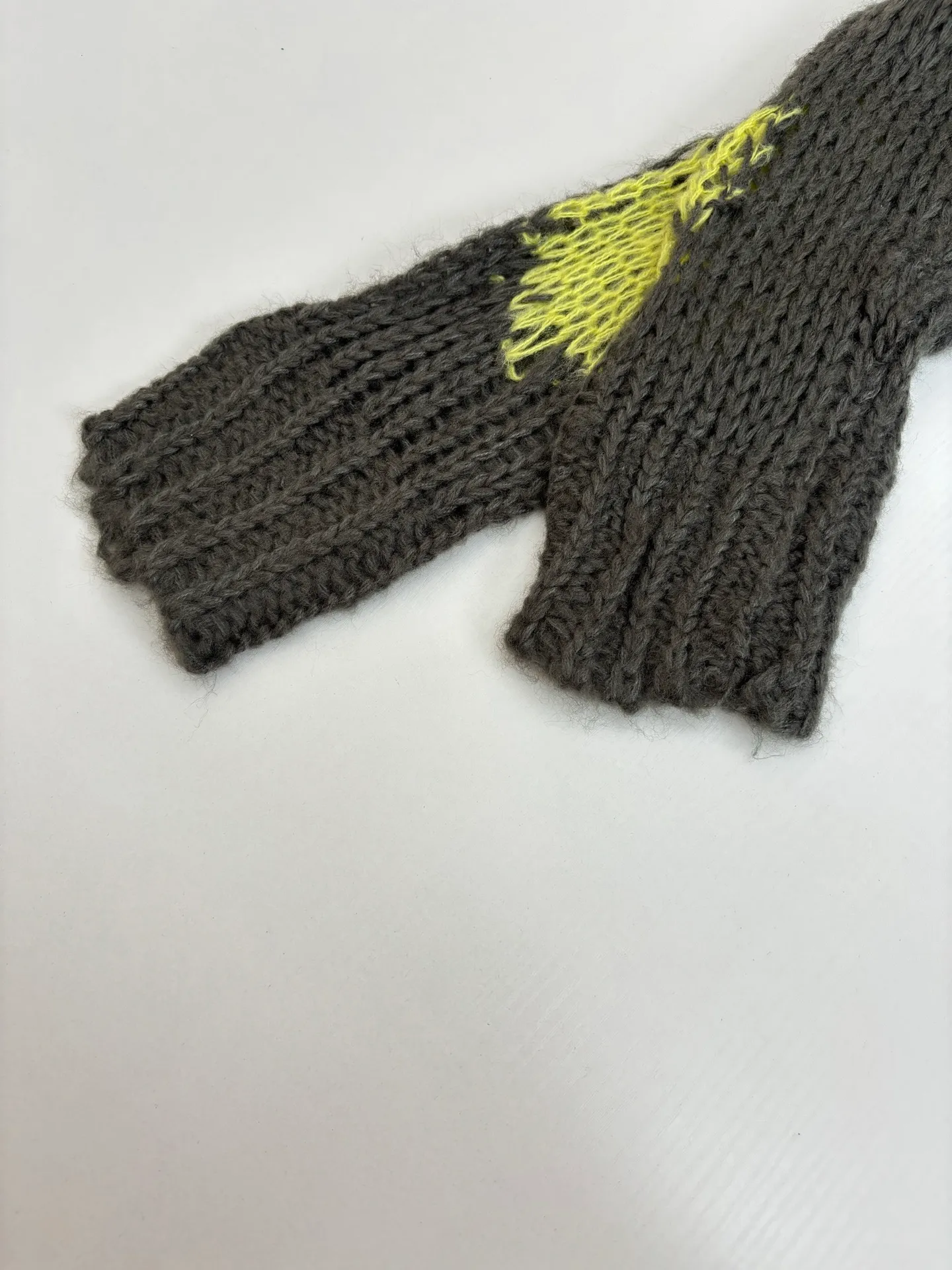 ACNE Studio 10% /34% /56% + ， （ + ） （ ） ， （ ） （Wear-Resistant） ， 。 Size：S/M/L